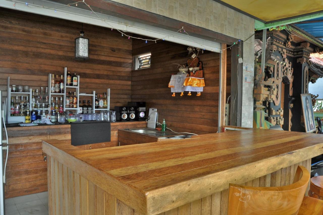 Cemara'S Beach Homestay Batununggul Exterior photo